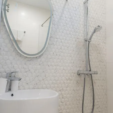 House Flamingo Apartment *